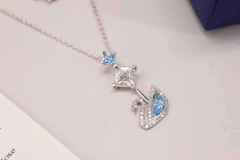 Swarovski Necklace 05yxh34